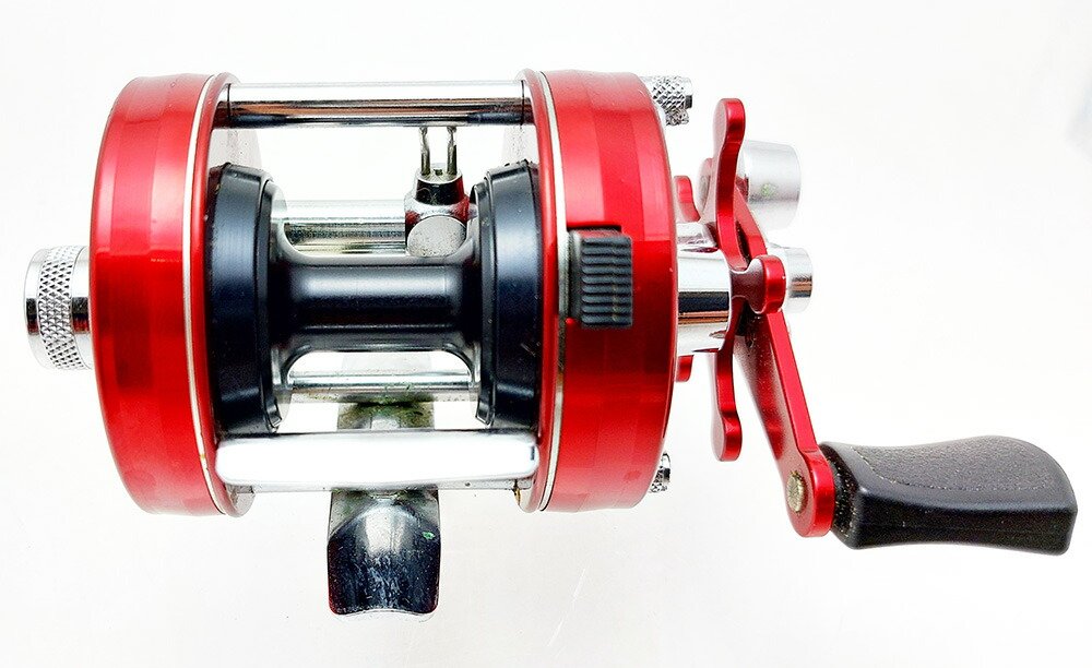 楽天市場】(2)【中古】 アブガルシア アンバサダー2500C レッド ベイト