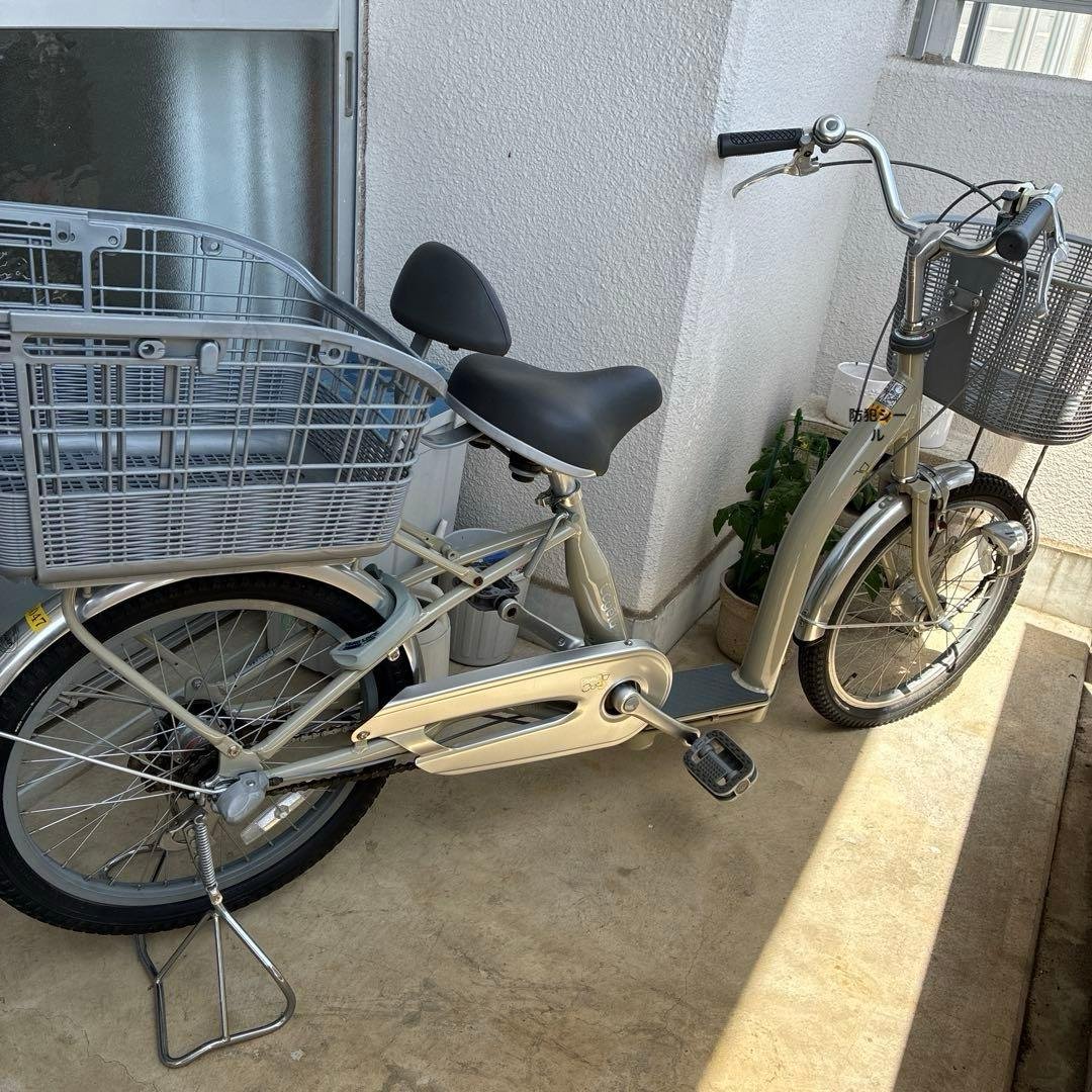 こげーる　自転車　シニア向け　ベージュ　サギサカ　直接引渡しでお値引きします シニア向け自転車「こげーる」が試乗できます【9月18日】 ｜サギサカ